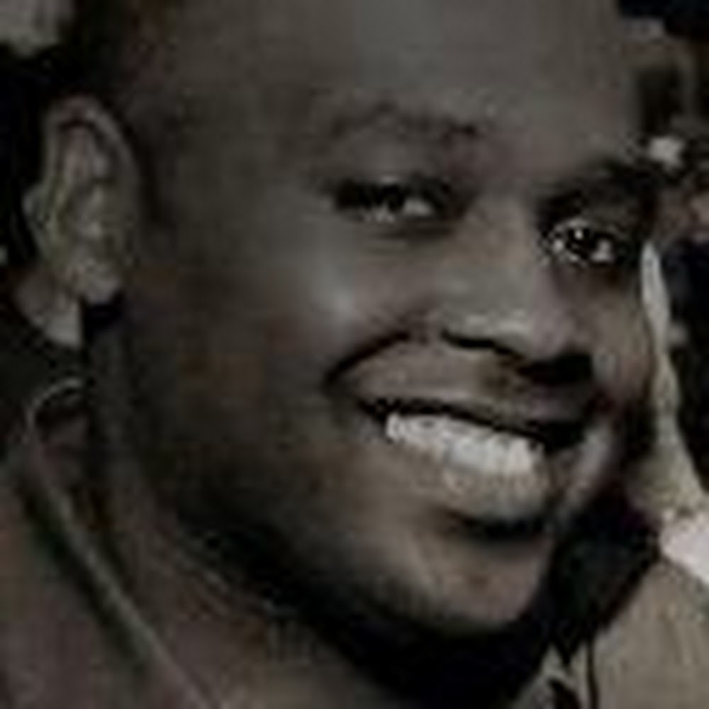 Meet your Posher, Eben